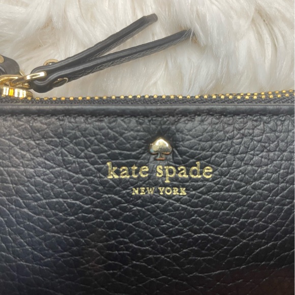 Kate Spade Bifold Wallet - Picture 4 of 6
